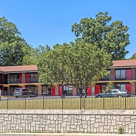 Super 8 By Wyndham Jessup/Baltimore Area Extérieur photo